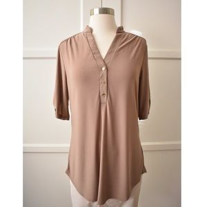PERSEPTION CONCEPT V-Neck 3 Button Front Blouse